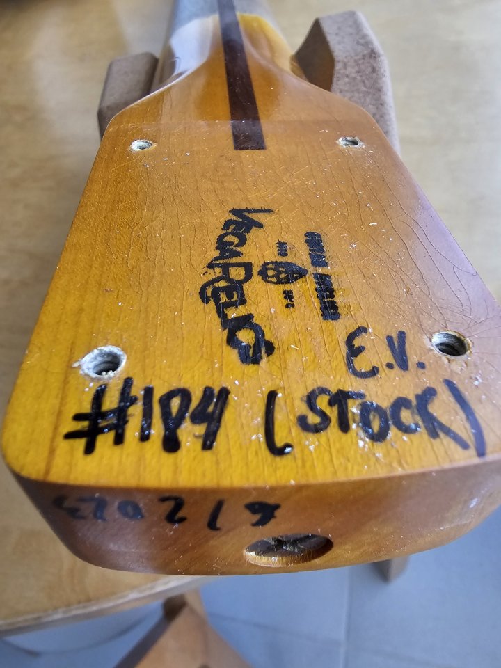 Guitarra Vegarelics Stratocaster de segunda mano · Foto 9 de 10 · Barcelona · 1700 €