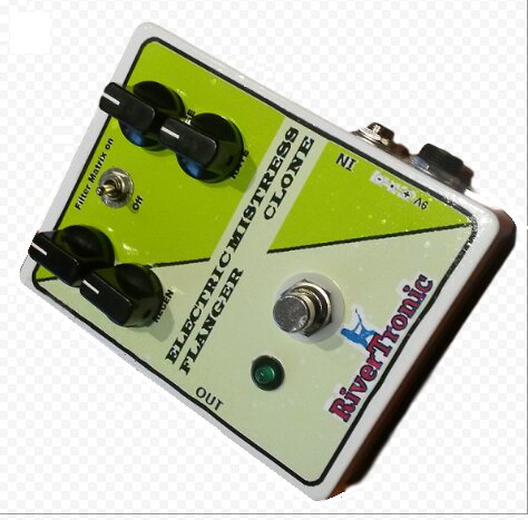 Pedal para guitarra eléctrica Flanger Electric Mistress Clone de segunda mano · Foto 2 de 4 · Madrid · 75 €