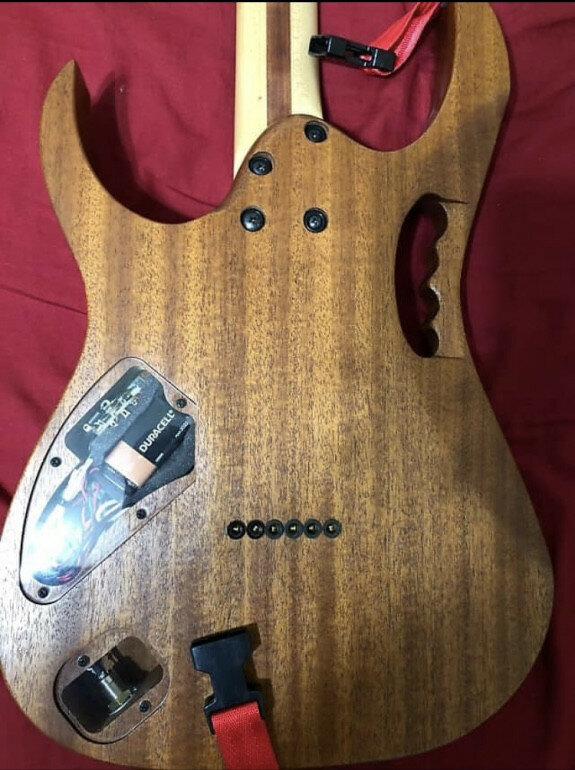 Ibanez JEM "por piezas"