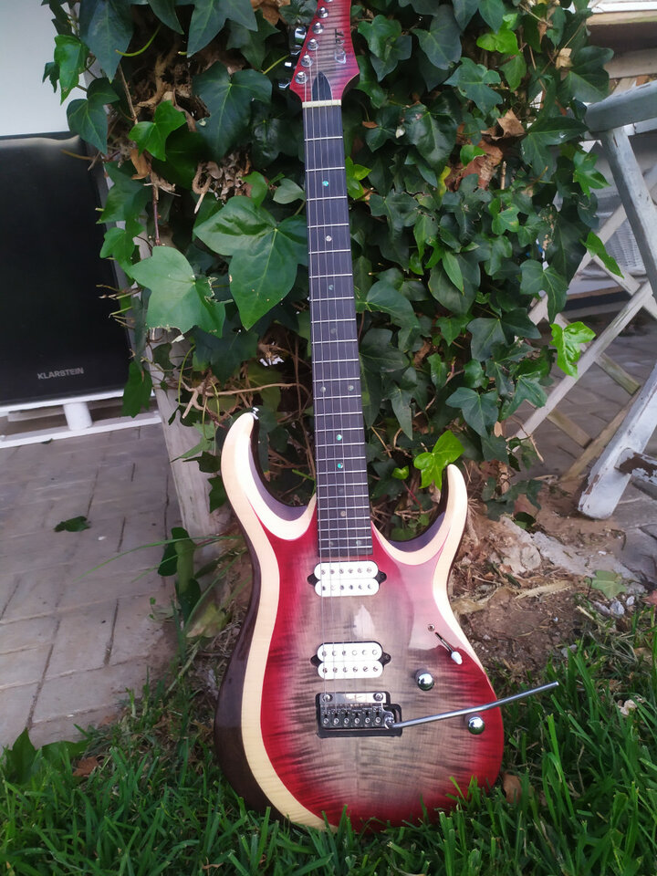 Cort X700 duallity ii