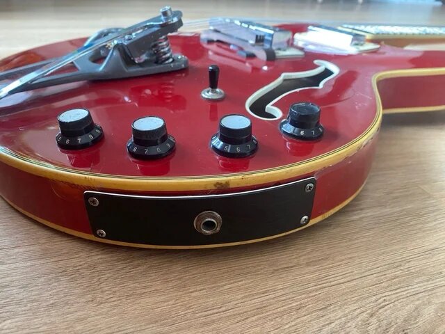 Guitarra vintage EKO barracuda 1965