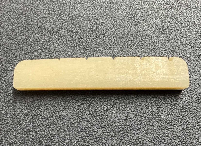 Cejuela de hueso de bovino Gibson Les Paul / LP de segunda mano · Foto 6 de 7 · Badajoz · 9 €