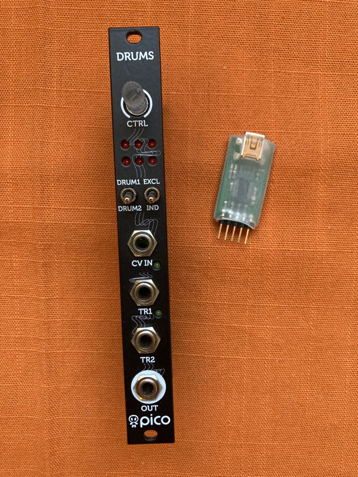 Erica Synths Pico Drums + Pico Drum Programmer de segunda mano · Foto 2 de 2 · Valencia · 120 €