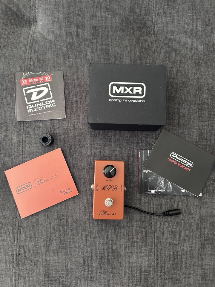 MHR Phase 45 de segunda mano · Foto 5 de 5 · Jaén · 100 €