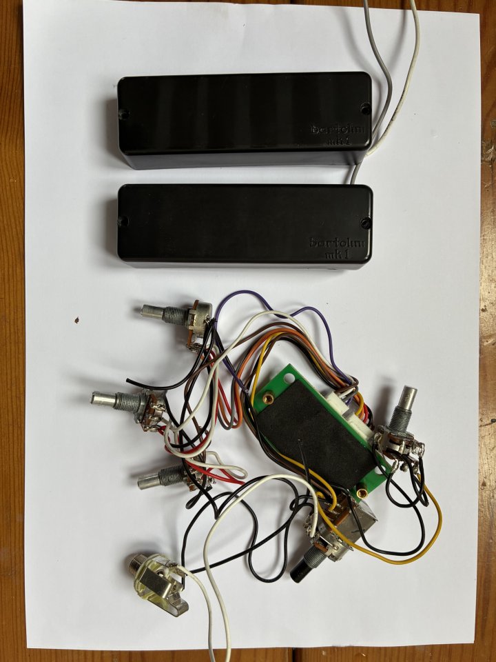 Bartolini MK1 Pastillas y Preamp Set