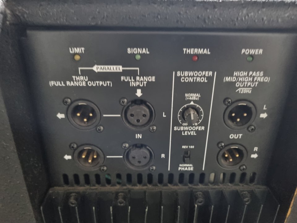 equipo de sonido mackie