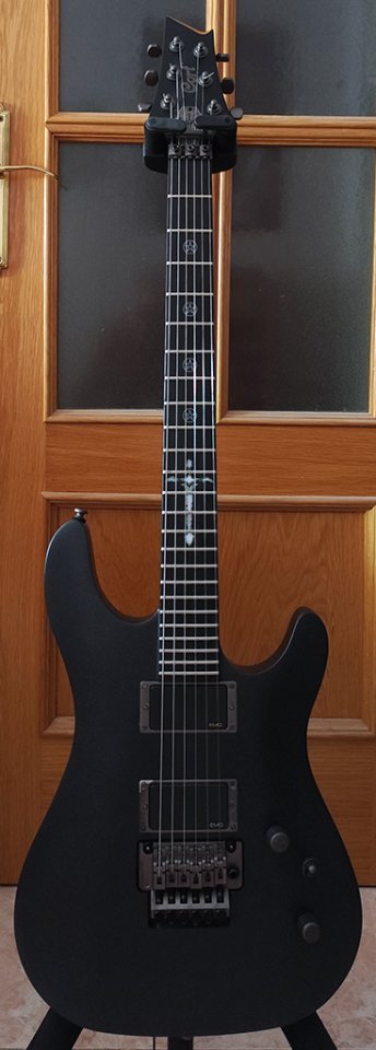 Guitarra Cort EVL K6 de segunda mano · Foto 1 de 10 · Guadalajara · 450 €