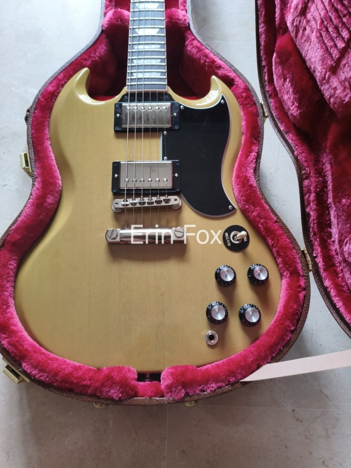 Gibson SG 61 Standard en TV Yellow 2,5Kg de segunda mano · Foto 2 de 7 · Málaga · 1800 €