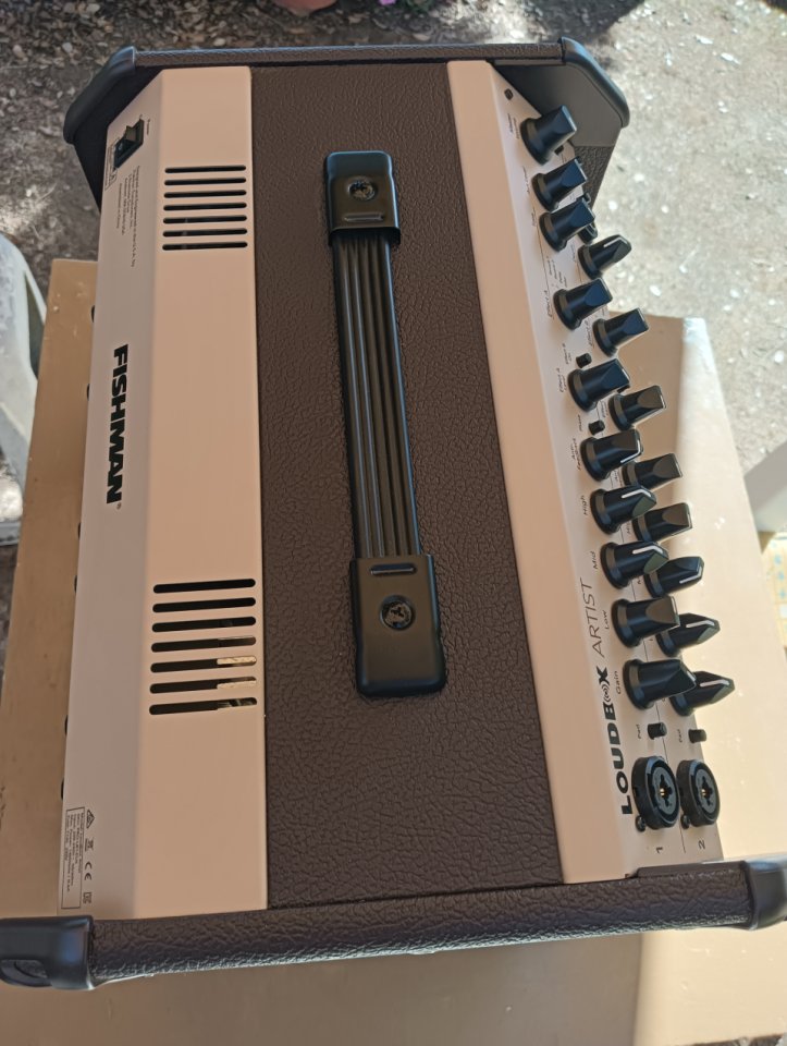 Fishman Loudbox Artist With Bluetooth de segunda mano · Foto 5 de 7 · Toledo · 450 €