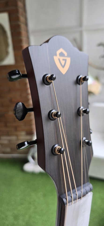 Guild Guitarra Acústica