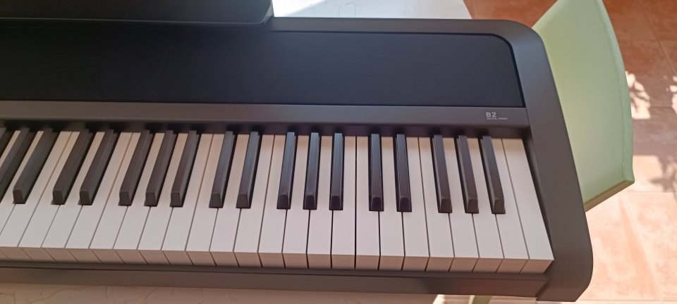 Piano Digital KORG B2 de segunda mano · Foto 4 de 9 · Valencia · 225 €