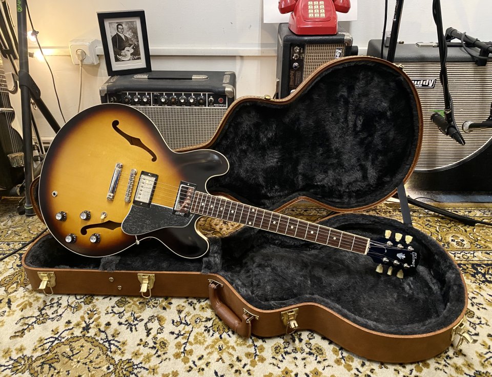 Gibson ES-335 Satin Vintage burst de 2020 (VIDEO)