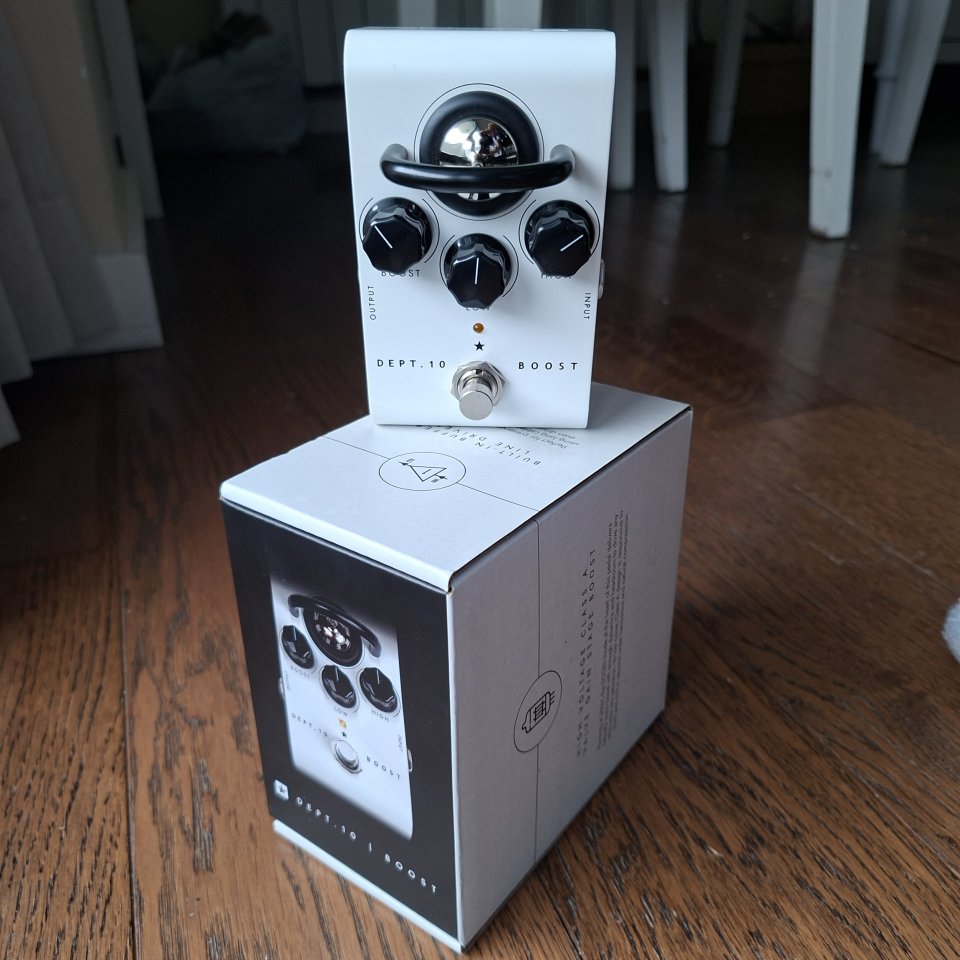 BLACKSTAR DEPT. 10 BOOST de segunda mano · Foto 3 de 8 · Valencia · 90 €