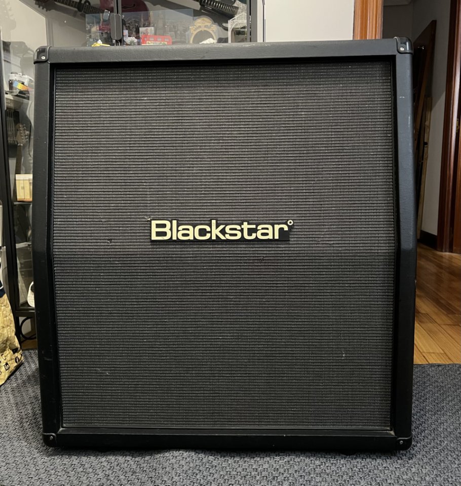 Cabezal Blackstar Stage 100+pantalla 4x12 de segunda mano · Foto 4 de 7 · Bizkaia · 900 €