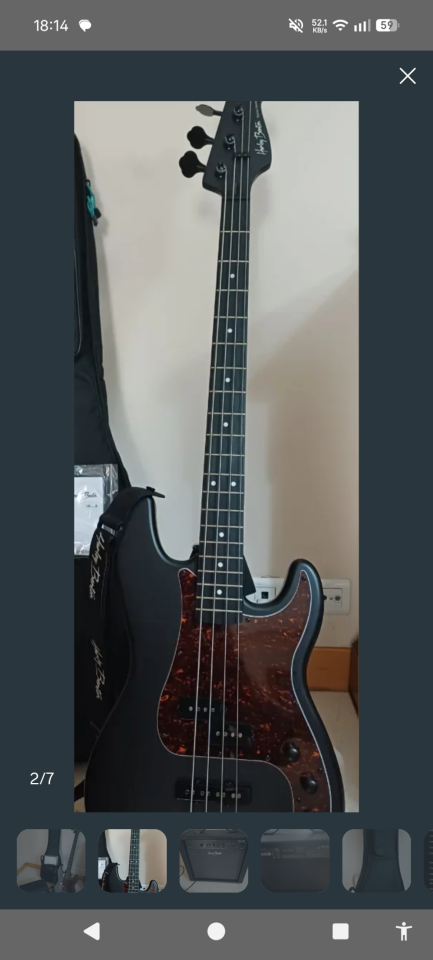 Bajo eléctrico Harley Benton PJ-4 SBK Deluxe Series y amplificador 20W bajo de segunda mano · Foto 2 de 7 · Madrid · 150 €