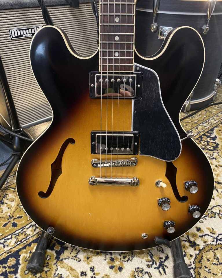 Gibson ES-335 Satin Vintage burst de 2020 (VIDEO)