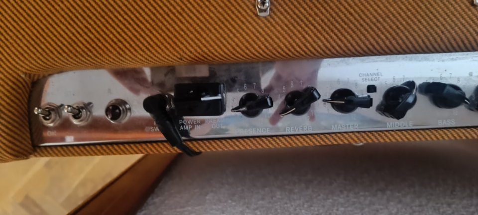Fender Bluesdeluxe Reissue de segunda mano · Foto 5 de 9 · Madrid · 560 €
