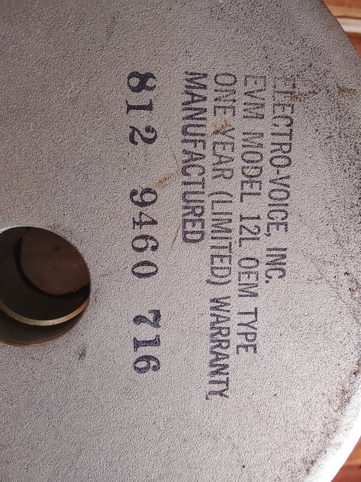 Altavoz EV md EVM 12L OEM ( para reconear) de segunda mano · Foto 9 de 10 · Cáceres · 50 €