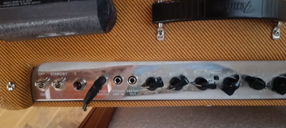 Fender Bluesdeluxe Reissue de segunda mano · Foto 6 de 9 · Madrid · 560 €
