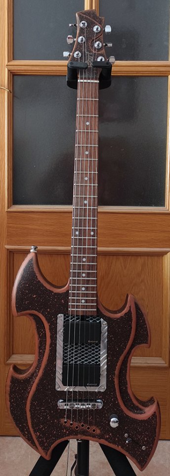 Guitarra electrica Cort Moscato de segunda mano · Foto 1 de 9 · Guadalajara · 350 €