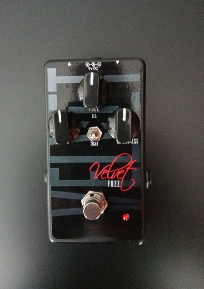 ‼️ENVIO INCLUIDO Tipo Velvet FUZZ/Distrosion