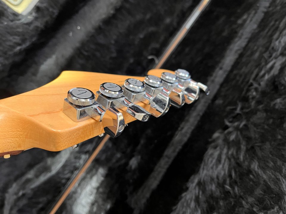 Fender American Deluxe Strat 2014 - 60th Anniversary (Tobacco Sunburst) SSS