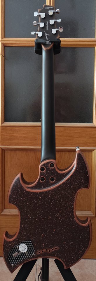 Guitarra electrica Cort Moscato de segunda mano · Foto 2 de 9 · Guadalajara · 350 €