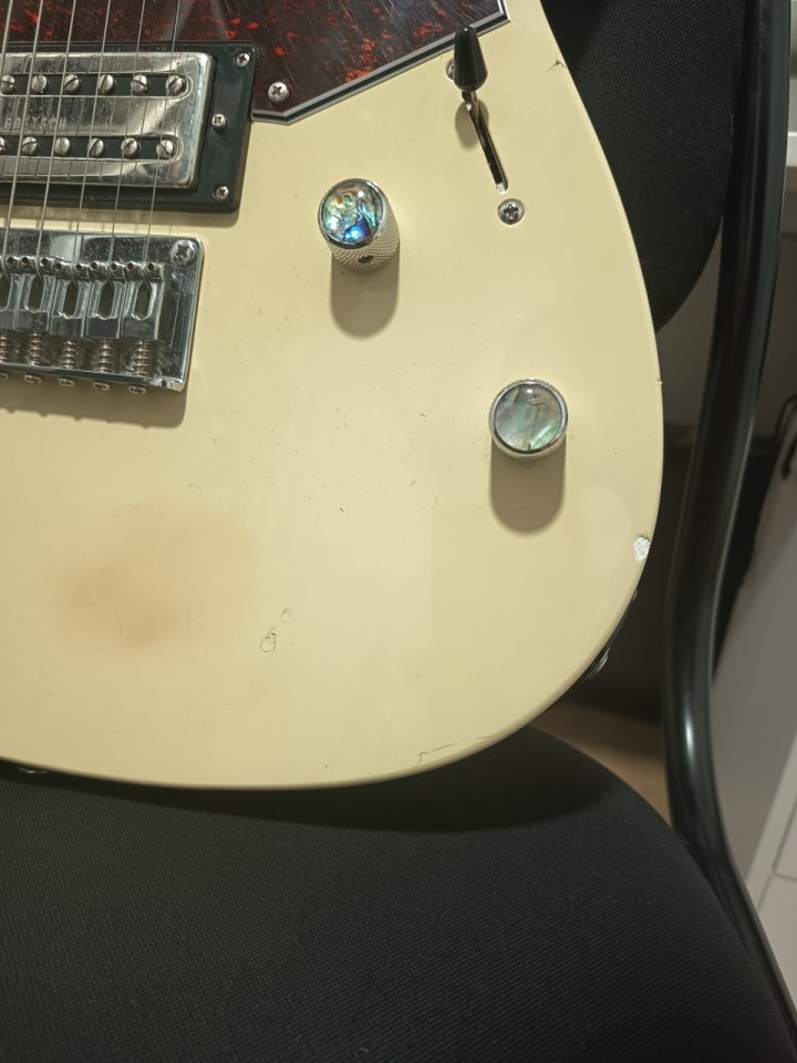 Yamaha Pacifica 120s de segunda mano · Foto 5 de 8 · Alicante · 320 €