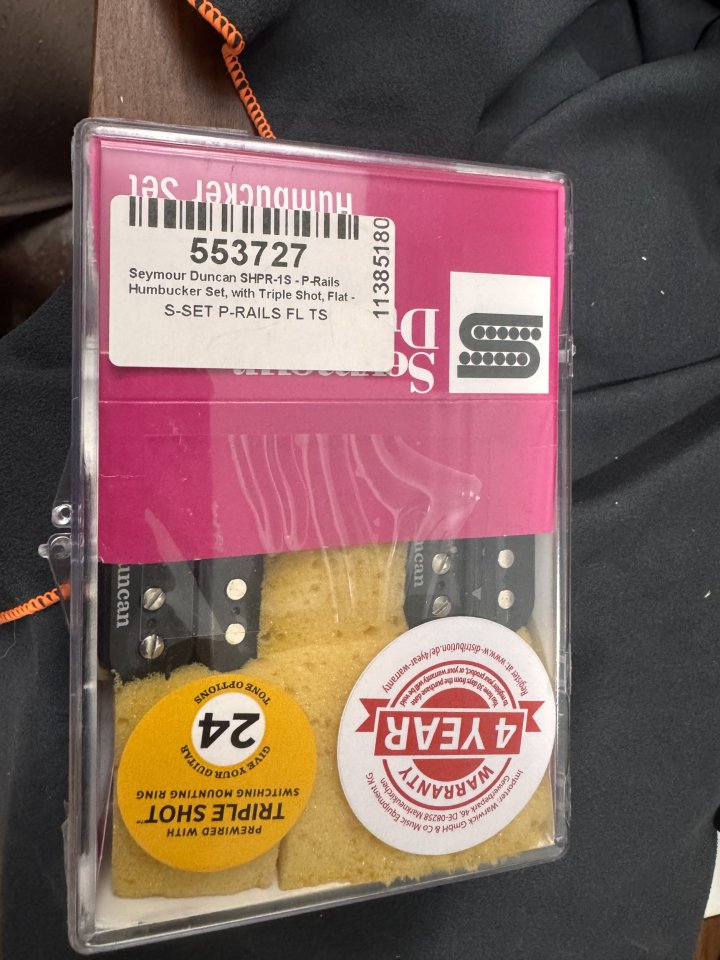 Pareja de Seymour Duncan de segunda mano · Foto 10 de 10 · SC Tenerife · 170 €
