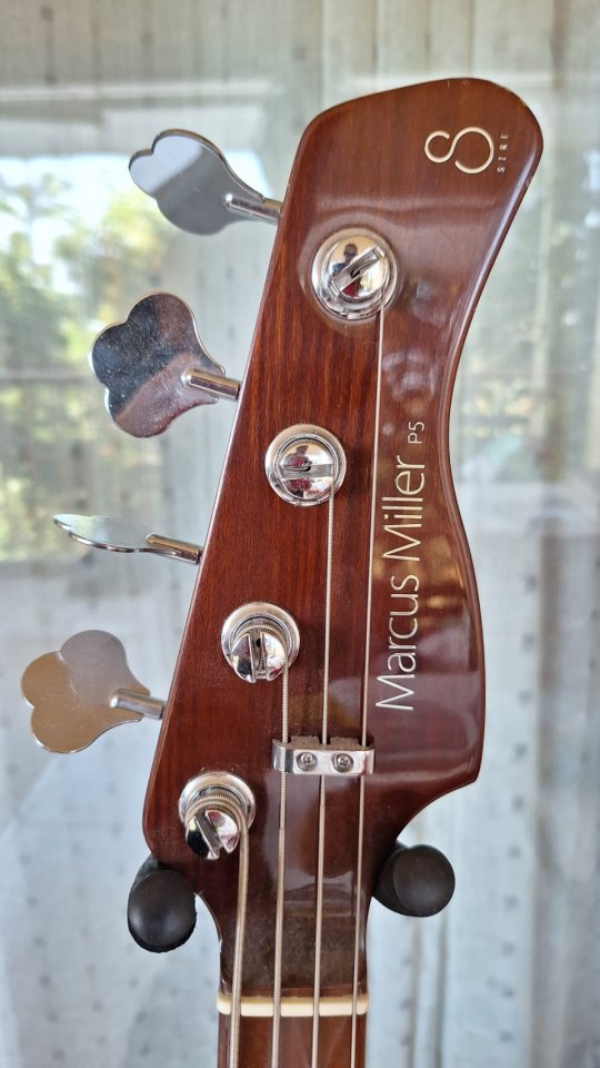 Marcus Miller P5 Alder-4 DRD de segunda mano · Foto 3 de 5 · Málaga · 350 €