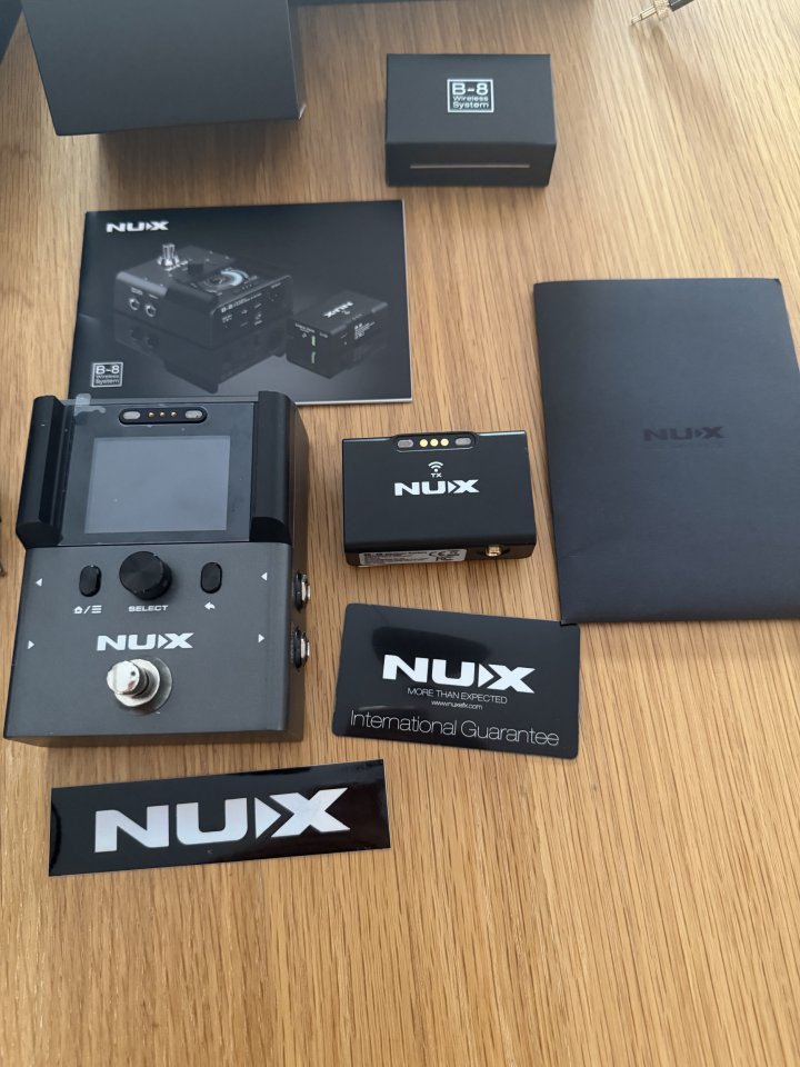 Nux B8 wireless de segunda mano · Foto 4 de 6 · Madrid · 180 €