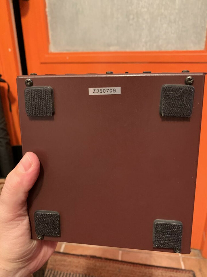 Pack BOSS AD-5 (previo/procesador acústica) + BOSS FS7 + cable Roland TRS