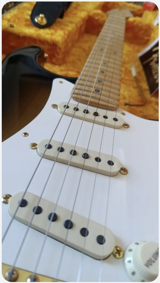 Fender American Deluxe Stratocaster 50th anniversary