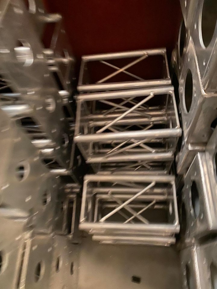 trus cuadrangular de 20+20 todas las medidas