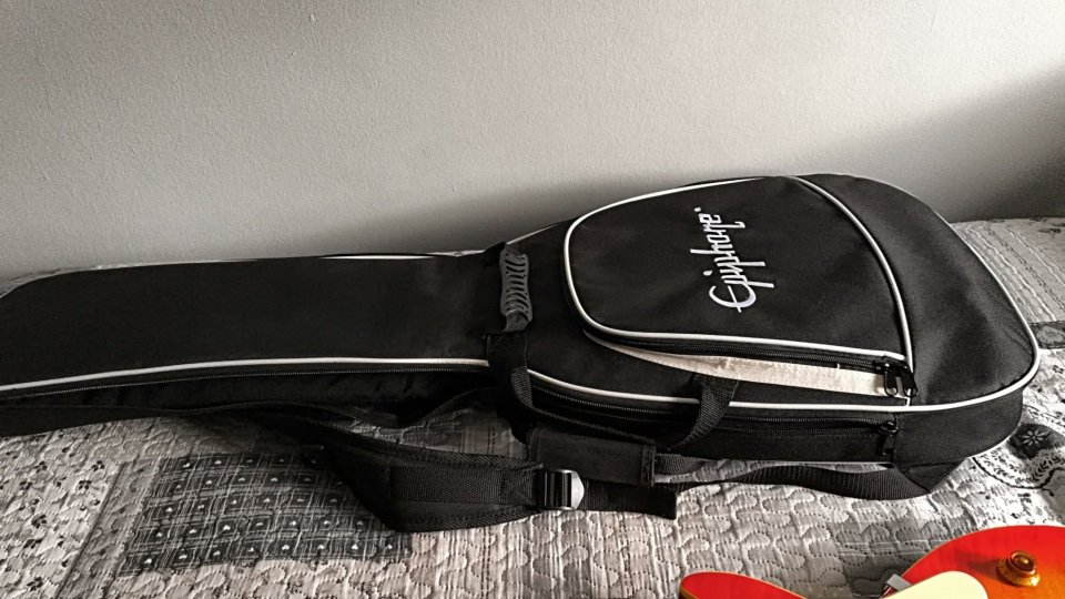 Epiphone Les Paul standard de segunda mano · Foto 5 de 10 · Cádiz · 550 €