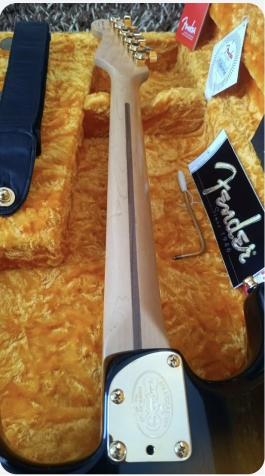 Fender American Deluxe Stratocaster 50th anniversary