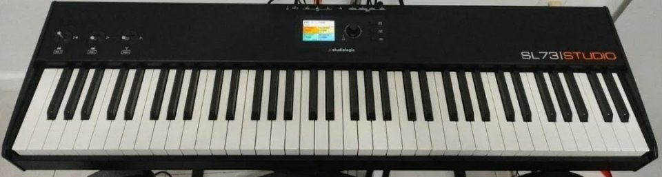 Studiologic sl73 de segunda mano · Foto 1 de 2 · Pontevedra · 200 €