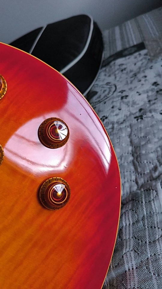 Epiphone Les Paul standard de segunda mano · Foto 8 de 10 · Cádiz · 550 €