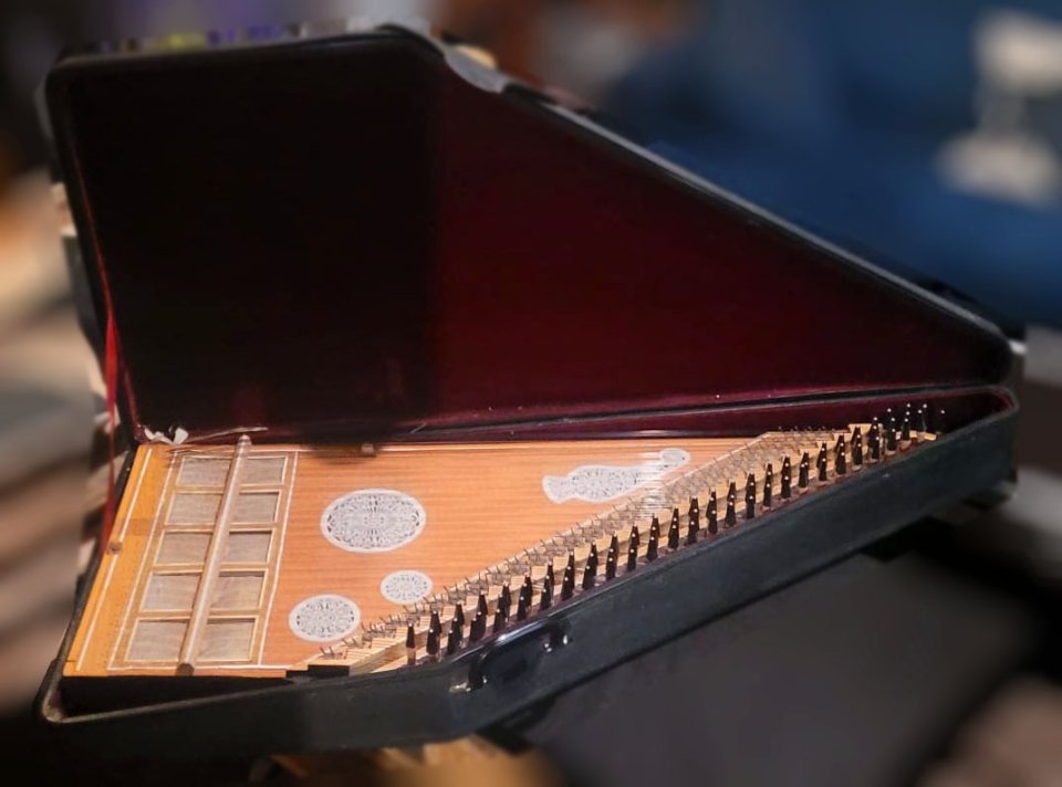 Qanun Kanun Turco Profesional 78 Cuerdas