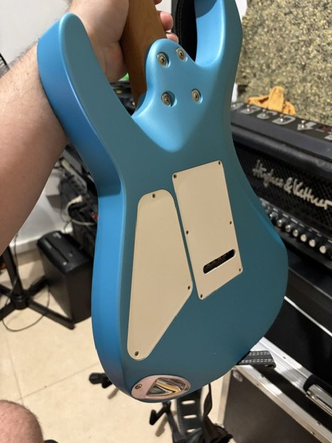Charvel Mod Pro DK 24 HH de segunda mano · Foto 3 de 8 · Toledo · 580 €