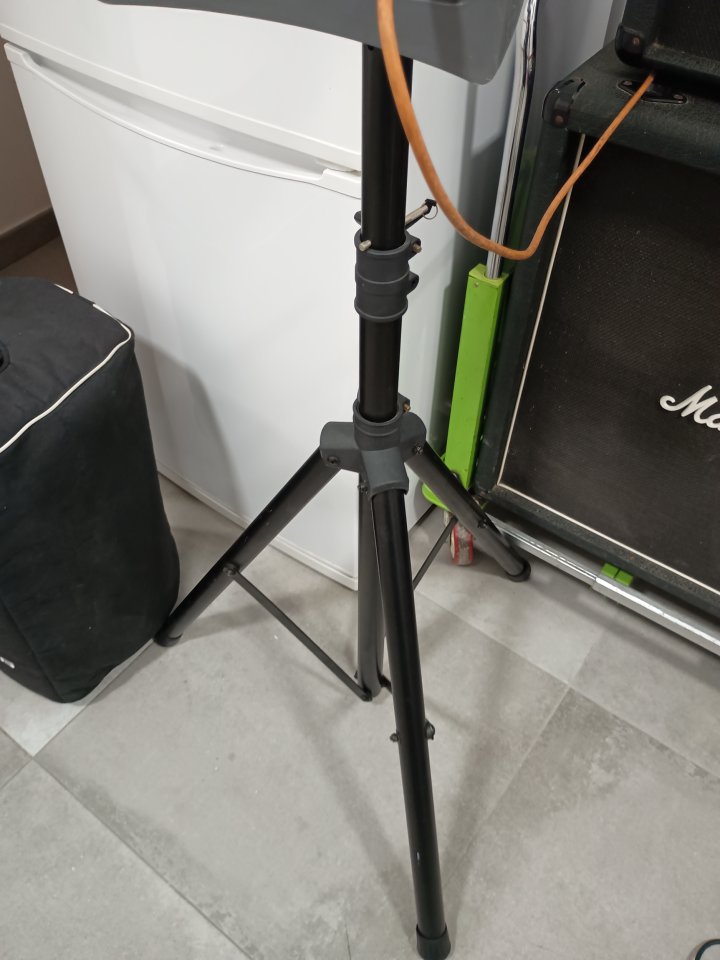 Fender pasport 150 pro de segunda mano · Foto 5 de 8 · Málaga · 250 €