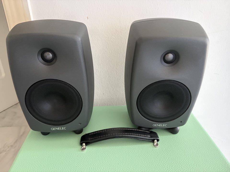 Genelec 8330A Smart Active Monitor (Pareja) de segunda mano · Foto 1 de 2 · Málaga · 950 €