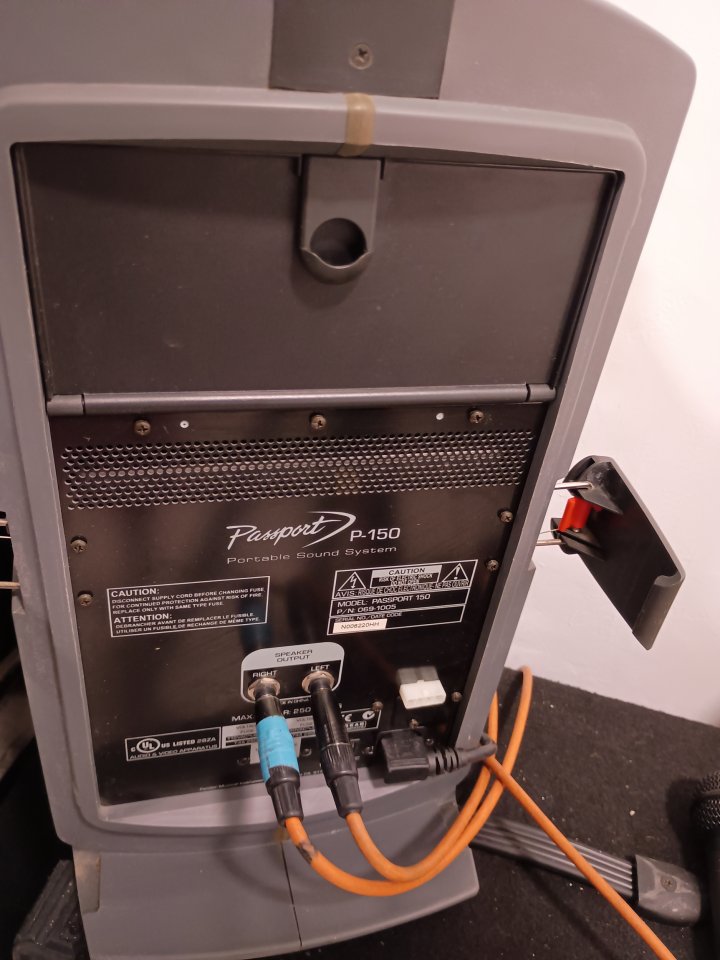 Fender pasport 150 pro de segunda mano · Foto 6 de 8 · Málaga · 250 €