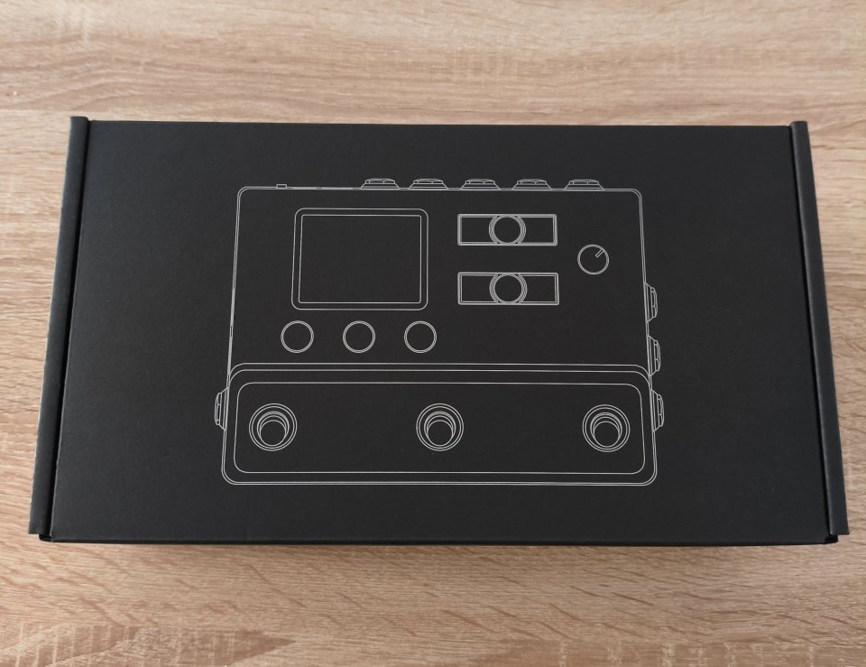 Line 6 HX Stomp (con factura) de segunda mano · Foto 5 de 6 · Madrid · 400 €