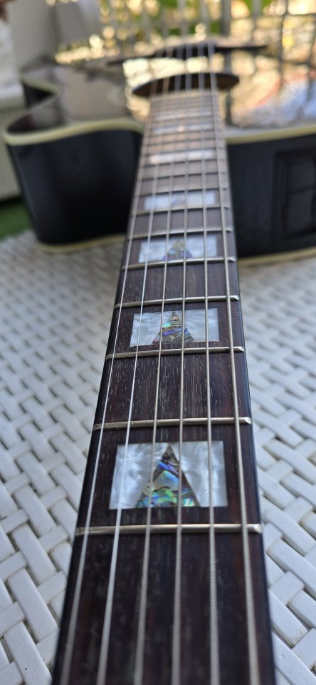 Guitarra Electroacústica Takamine