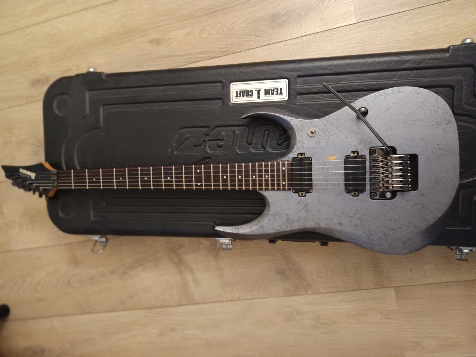 Ibanez RGD2120Z Prestige de segunda mano · Foto 5 de 5 · Barcelona · 900 €