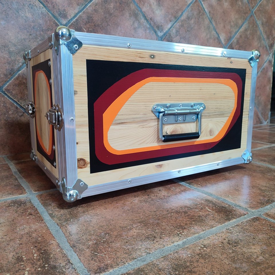 Rack 6U - A estrenar de segunda mano · Foto 4 de 8 · Granada · 200 €