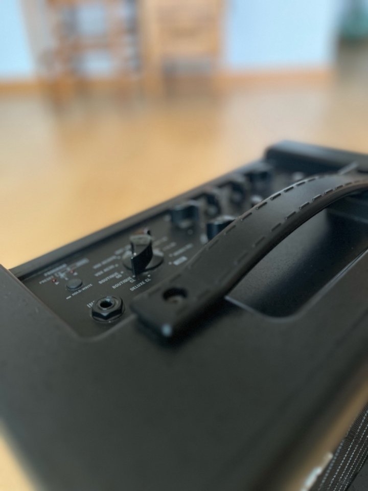 Amplificador Vox VX15 GT de segunda mano · Foto 4 de 9 · Valencia · 80 €