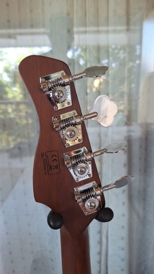 Marcus Miller P5 Alder-4 DRD de segunda mano · Foto 4 de 5 · Málaga · 350 €