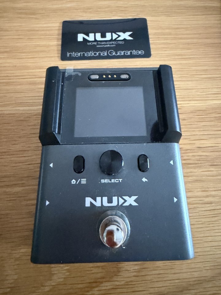 Nux B8 wireless de segunda mano · Foto 5 de 6 · Madrid · 180 €